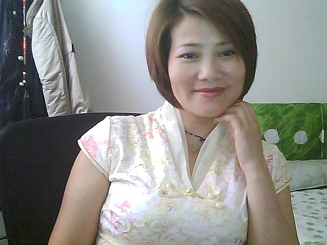 微笑的第二张照片--广州987婚恋网