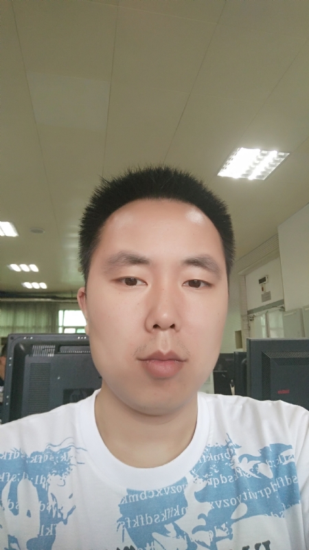 浔城老男孩的第一张照片--广州相亲服务中心