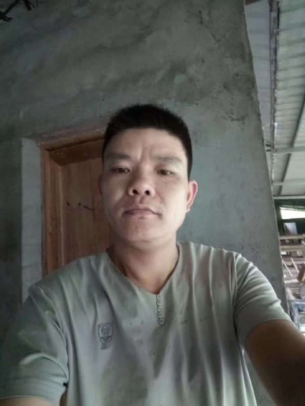寻找幸福的第一张照片--广州相亲服务中心