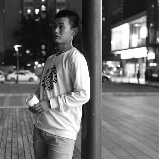 精卫的第一张照片--广州相亲服务中心