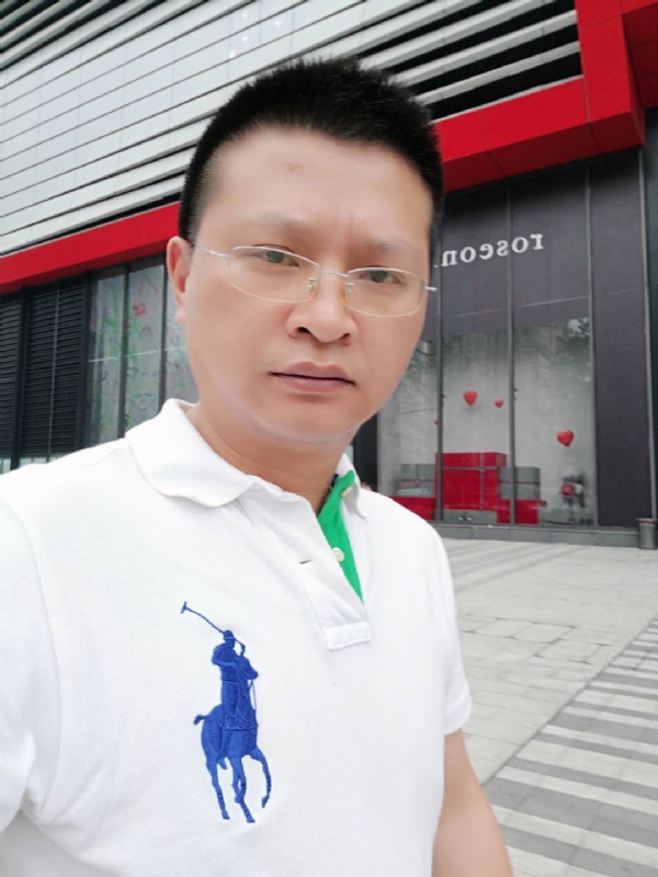 硬汉的第一张照片--广州相亲服务中心