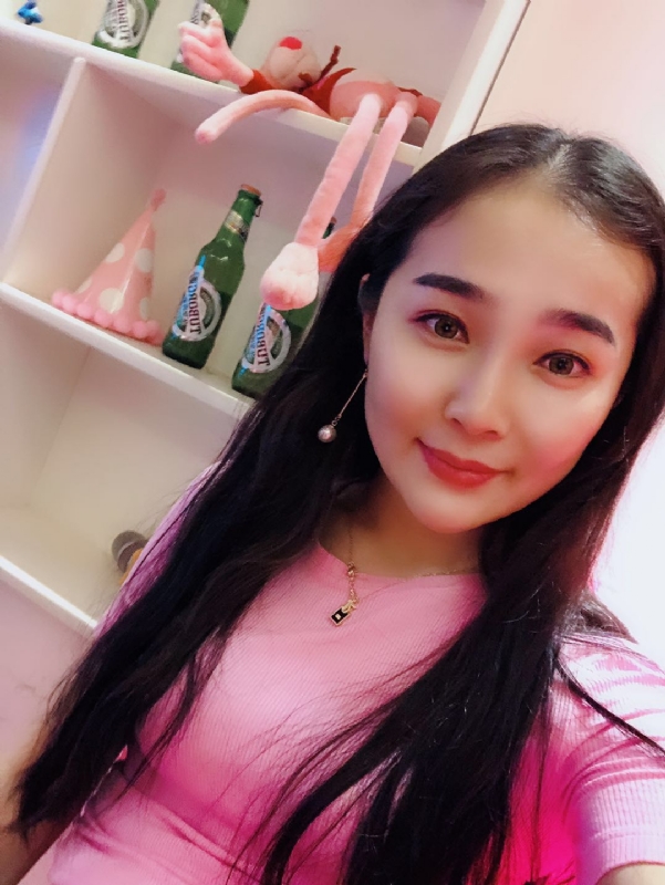 李雨菲的第一张照片--广州相亲服务中心