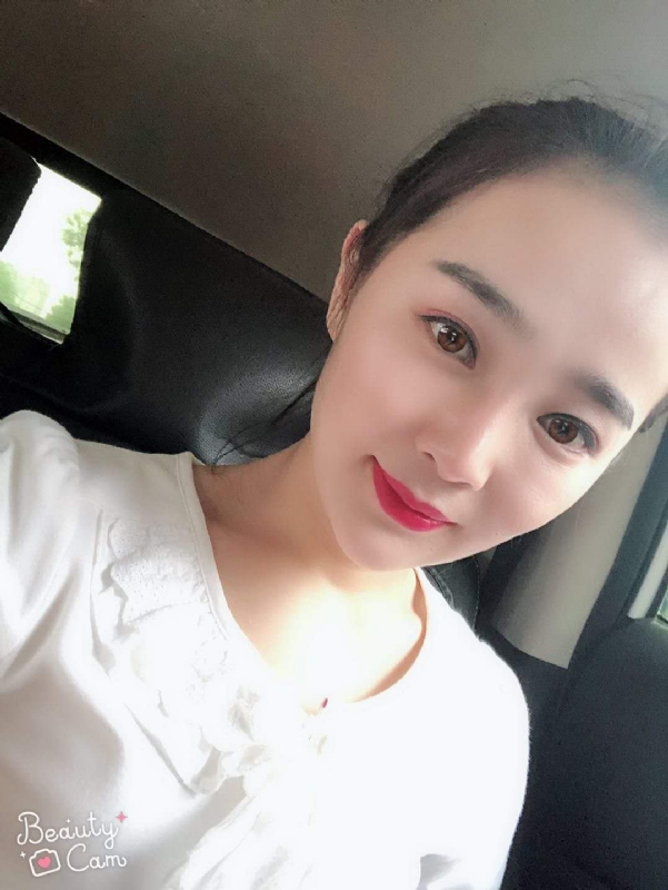 美伊的第一张照片--广州相亲服务中心