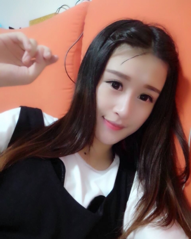 花开的季节的第一张照片--广州相亲服务中心