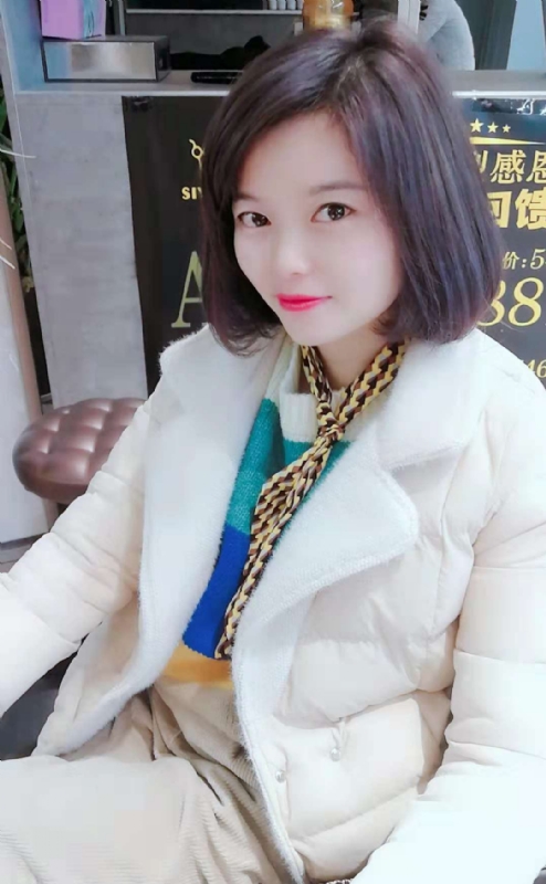 认真的雪的第一张照片--广州相亲服务中心