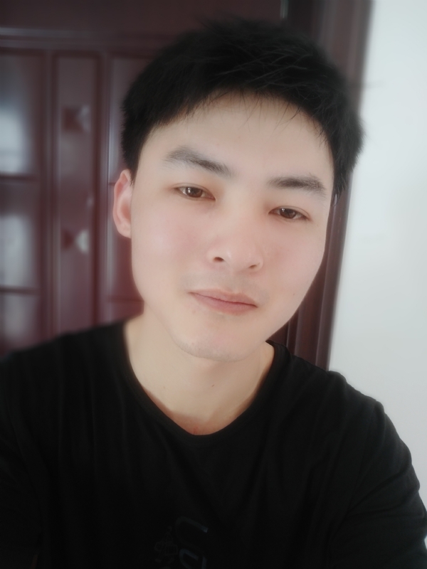 小情绪)っ的第一张照片--广州相亲服务中心