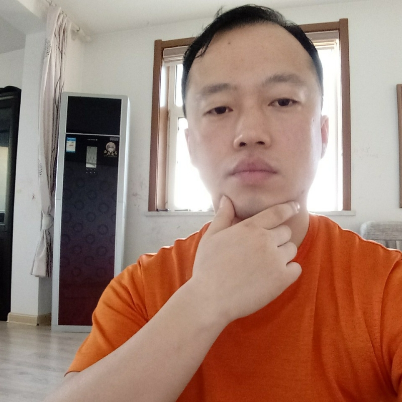 爱热闹的人的第一张照片--广州相亲服务中心