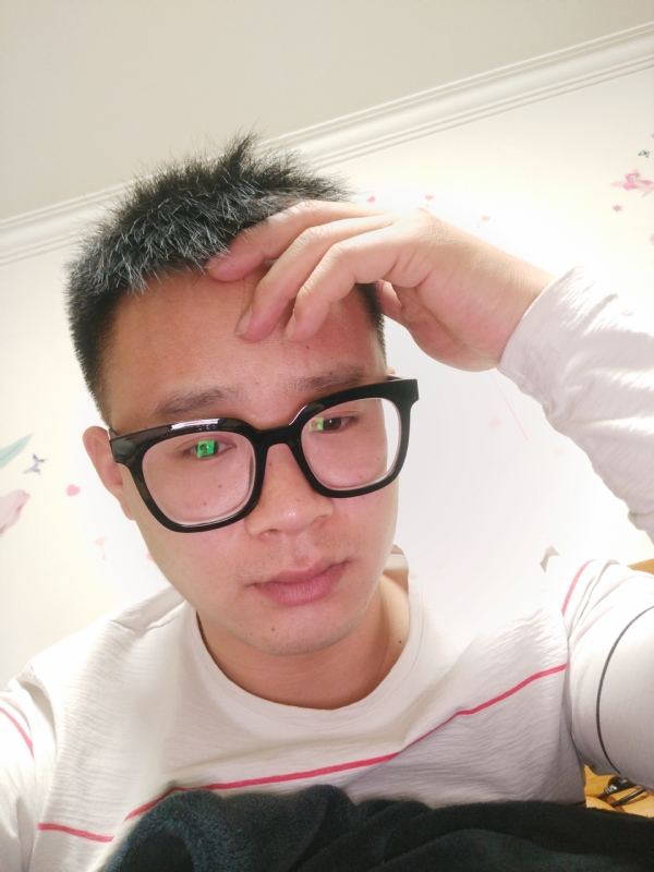 华灯初上的夜晚的第一张照片--广州相亲服务中心
