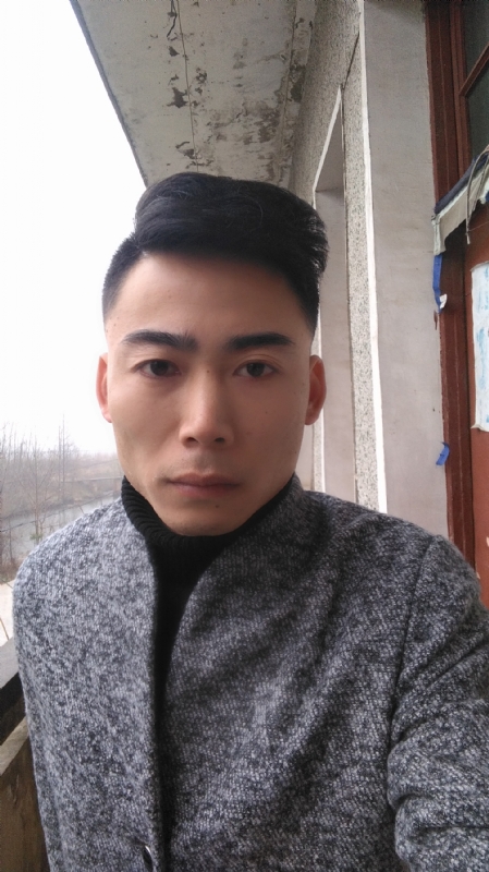 谁伴我闯荡的第一张照片--广州相亲服务中心