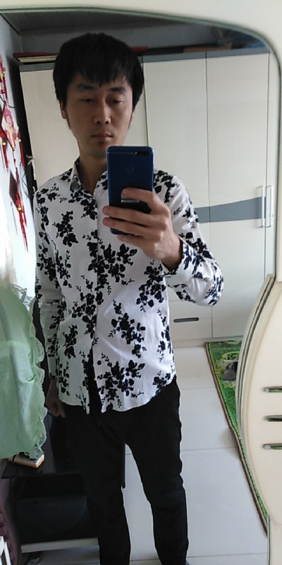 兰若寺里的书生的第一张照片--广州相亲服务中心