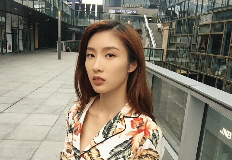 蘇悅的第四张照片--广州相亲服务中心