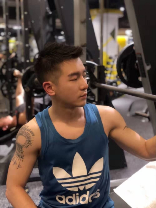 海海的第一张照片--广州相亲服务中心