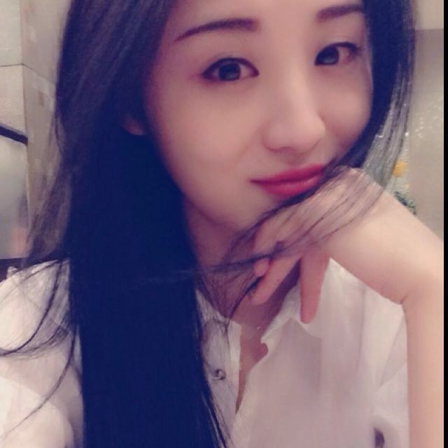 在水一方的第一张照片--广州相亲服务中心