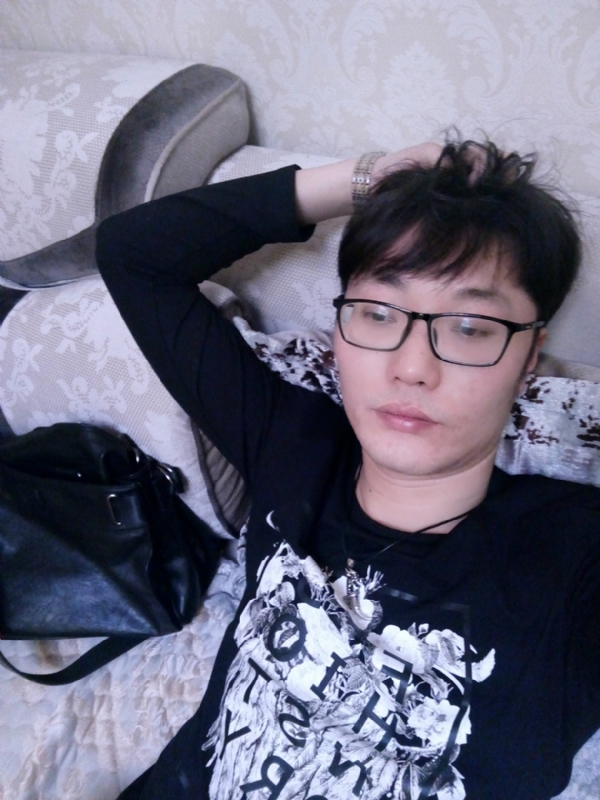 想事的猪的第一张照片--广州相亲服务中心