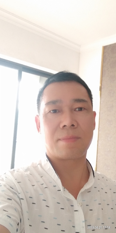 朝望大海的第一张照片--广州相亲服务中心