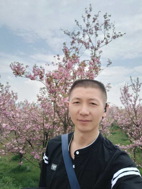 只有真名的第一张照片--广州相亲服务中心