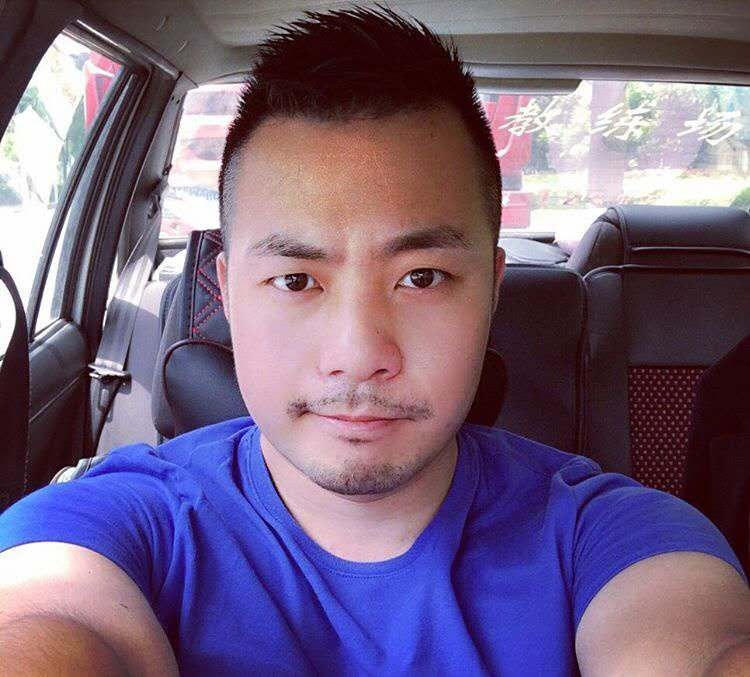 刘江平的第三张照片--广州相亲服务中心