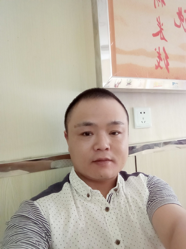 风云淡的第一张照片--广州相亲服务中心