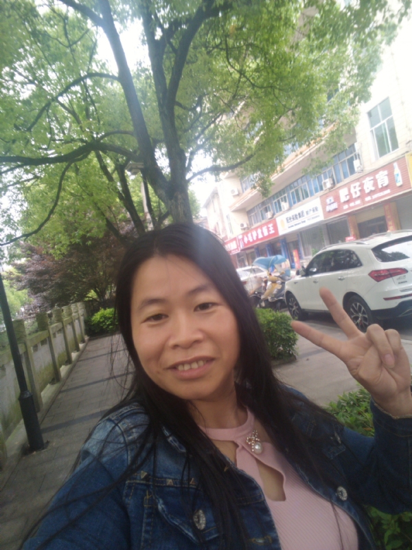 平凡的第一张照片--广州相亲服务中心