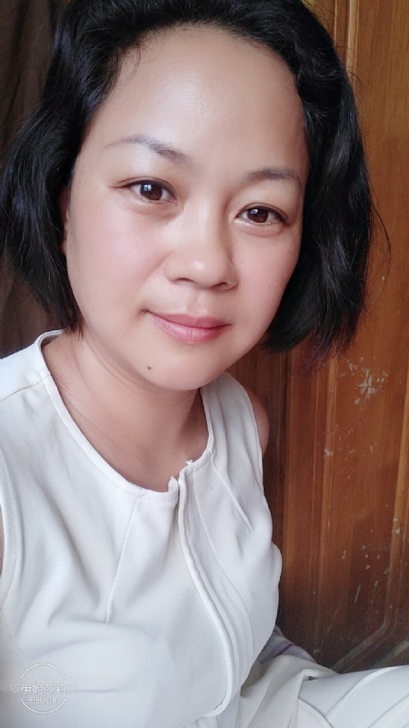 催乳师的第一张照片--广州相亲服务中心
