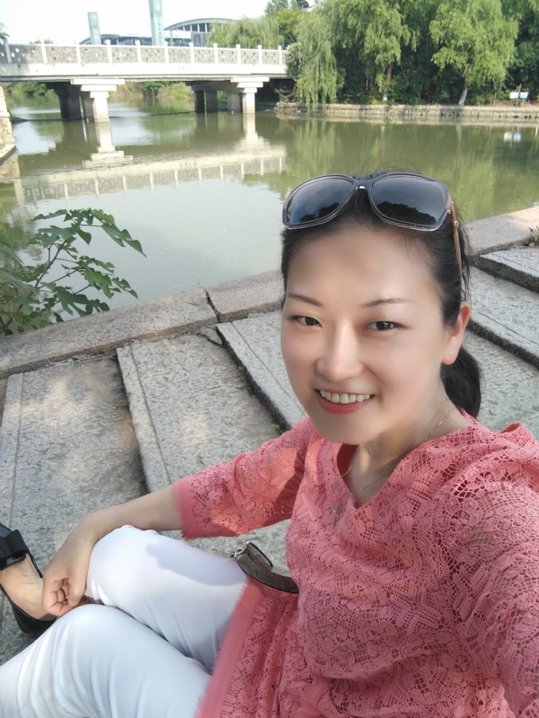 渴慕的第一张照片--广州相亲服务中心