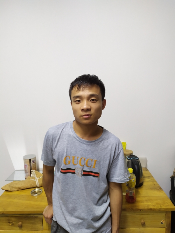 站着等你三千年的第一张照片--广州相亲服务中心
