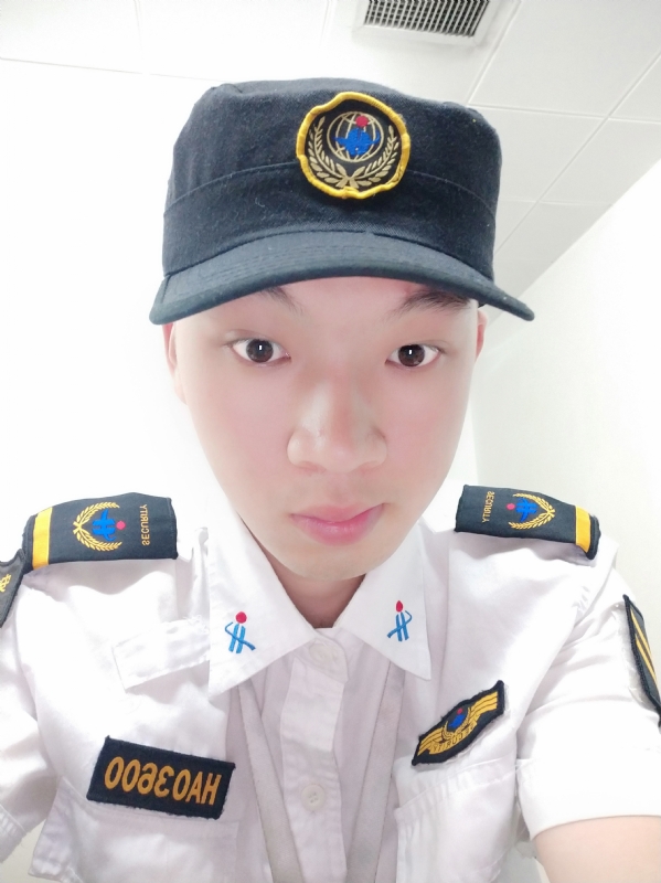 龙龙的第一张照片--广州相亲服务中心