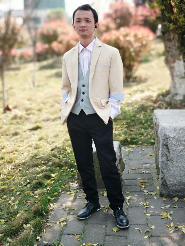 四叶草的第一张照片--广州相亲服务中心