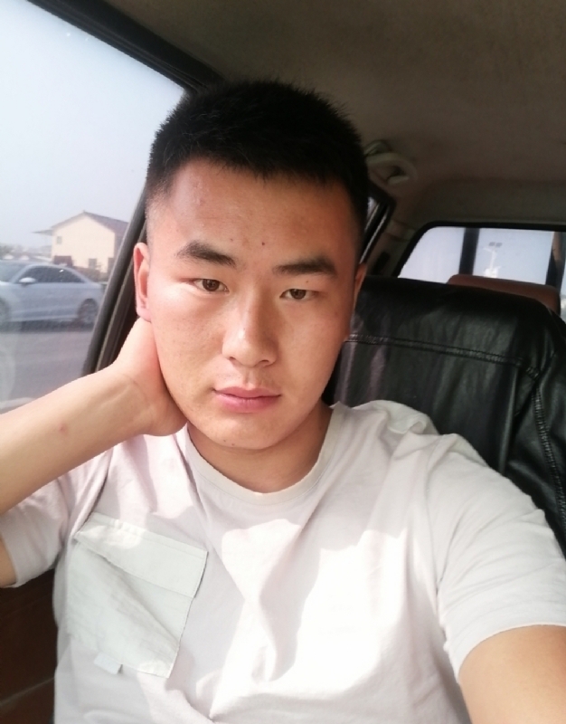 马宏亮的第二张照片--广州相亲服务中心