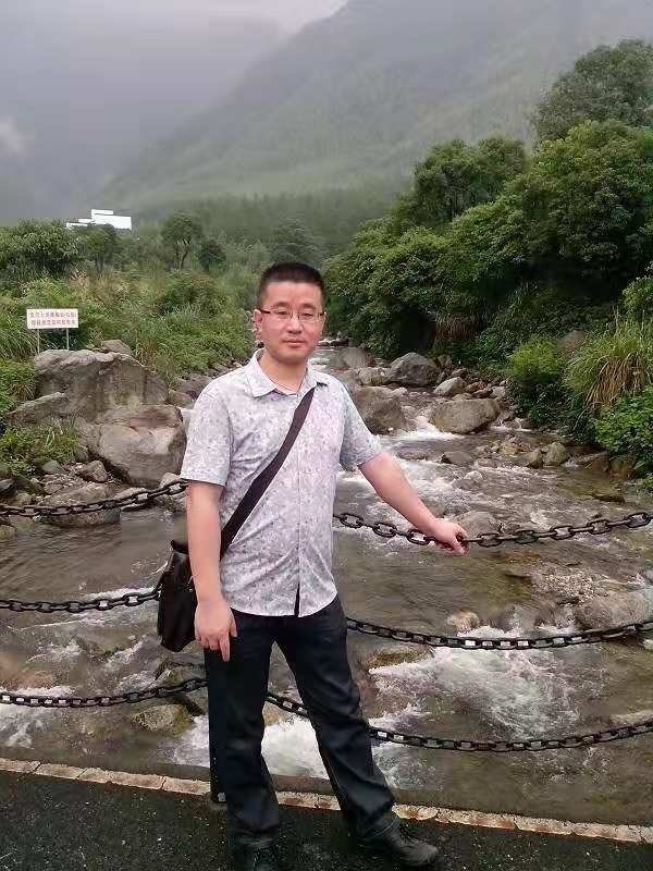 淡定牛魔王的第三张照片--广州相亲服务中心