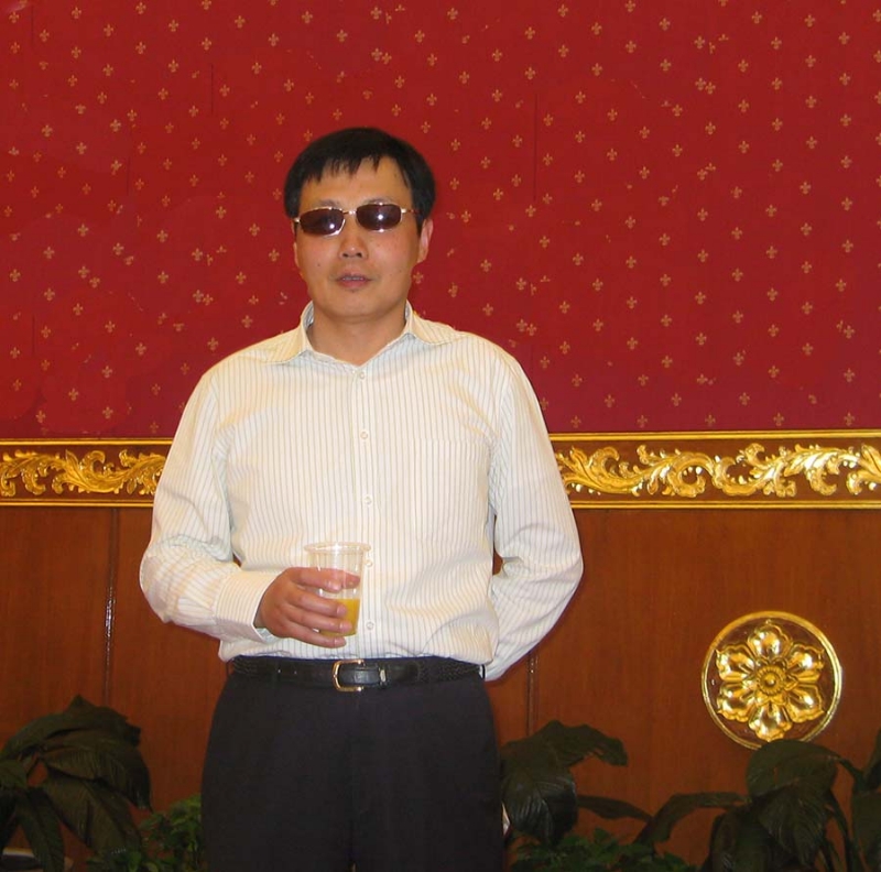 威胜的第二张照片--广州相亲服务中心