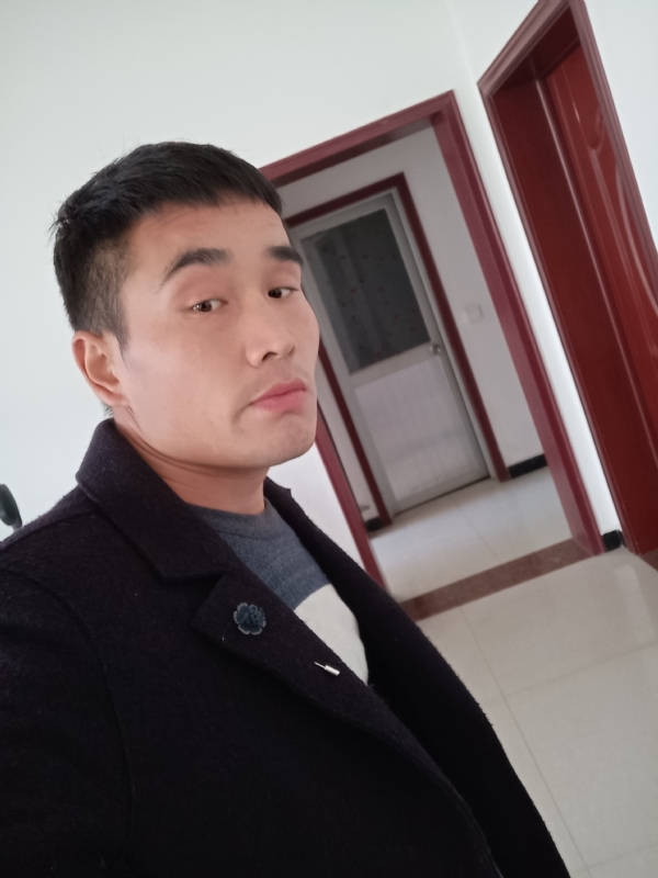 醒醒吧兄弟的第一张照片--广州相亲服务中心
