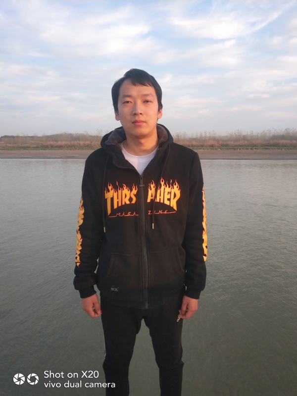 一往情深的第一张照片--广州相亲服务中心