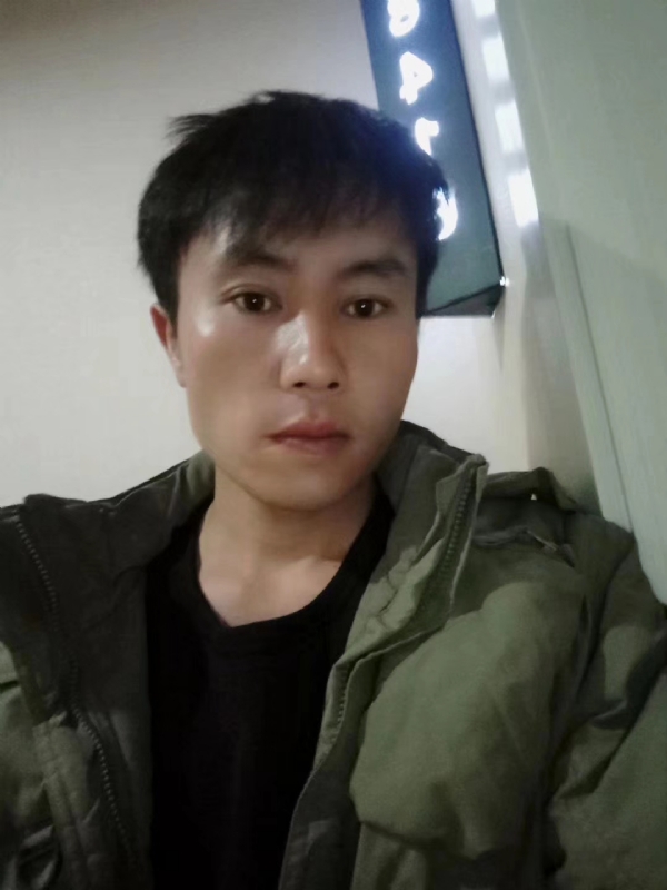 槑头槑脑的第一张照片--广州相亲服务中心