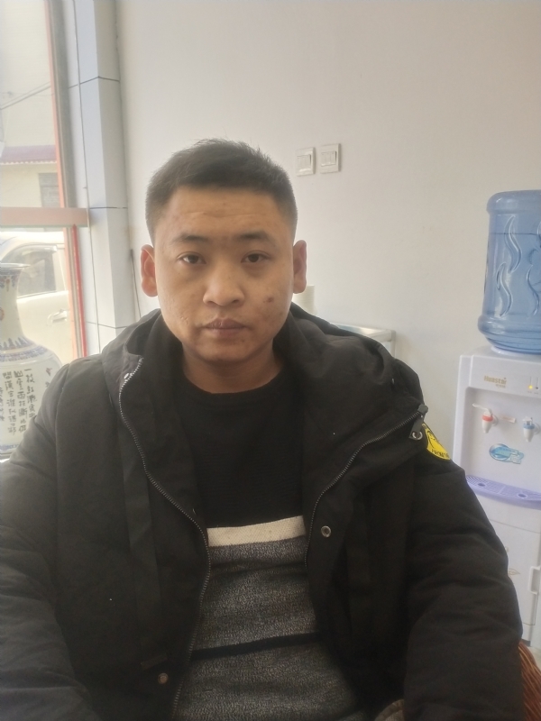 瞿波的第一张照片--广州相亲服务中心