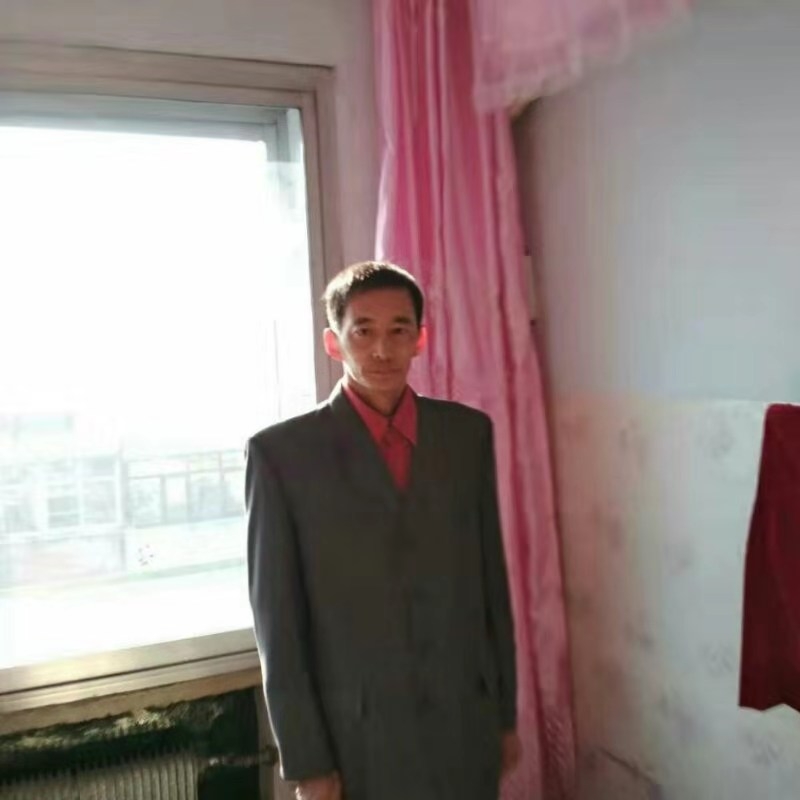 阳光明媚的第一张照片--广州相亲服务中心