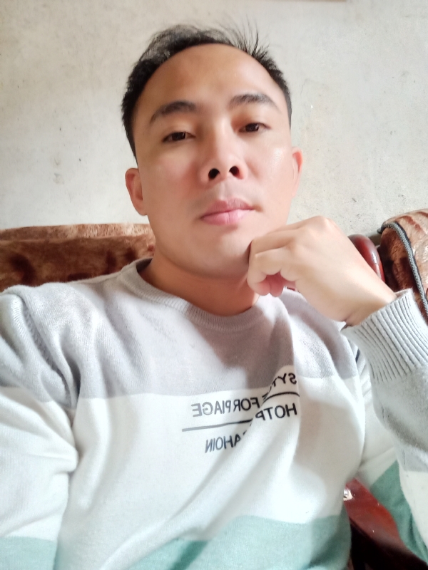 回忆起来的第一张照片--广州相亲服务中心
