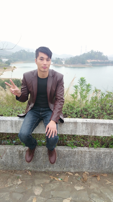 达尔的第一张照片--广州相亲服务中心