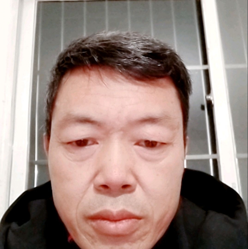心静的第一张照片--广州相亲服务中心