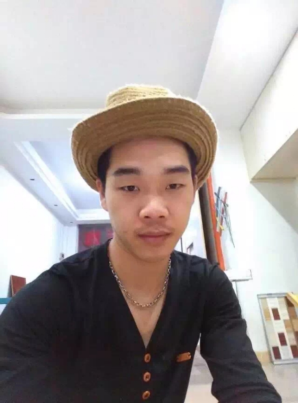 相知相伴的第一张照片--广州相亲服务中心