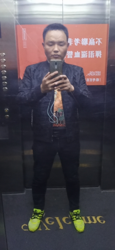 迷失自我的第一张照片--广州相亲服务中心