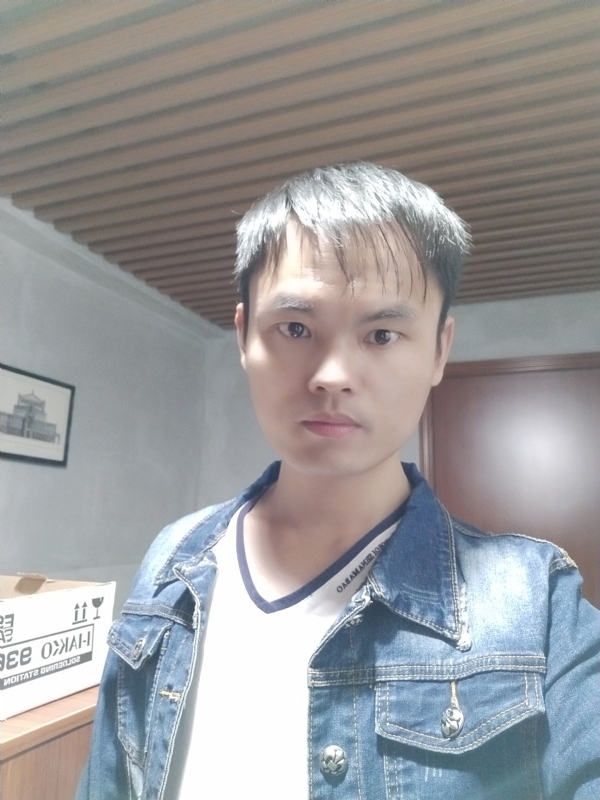 阿信的第一张照片--广州相亲服务中心