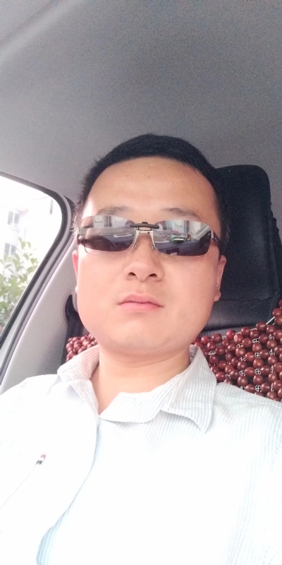 痛苦的单身狗的第一张照片--广州相亲服务中心