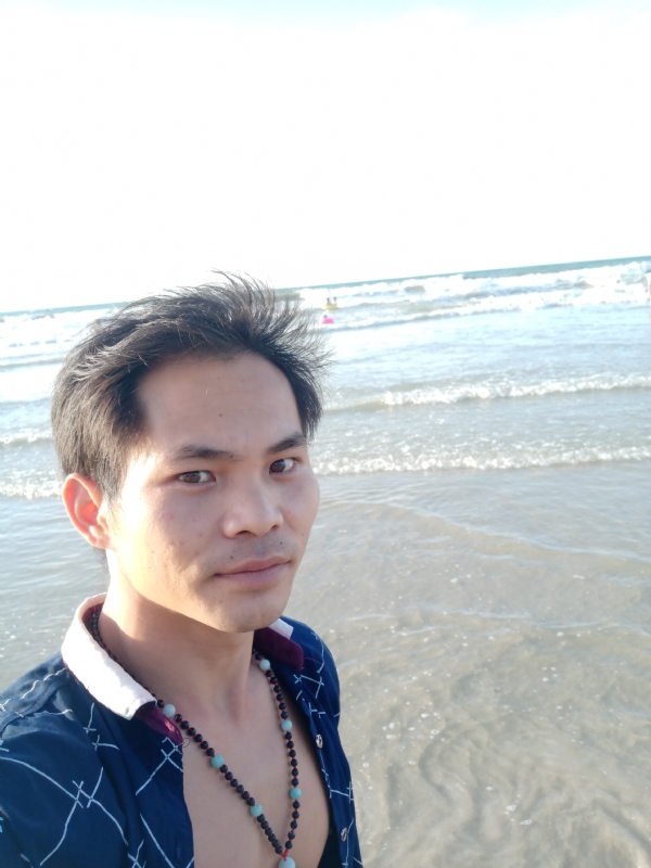 爱已欠费的第一张照片--广州相亲服务中心