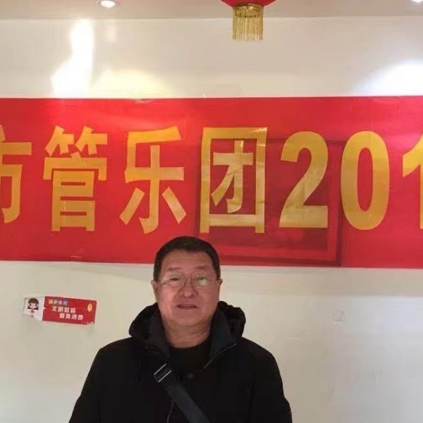 大地神鹰的第一张照片--广州相亲服务中心