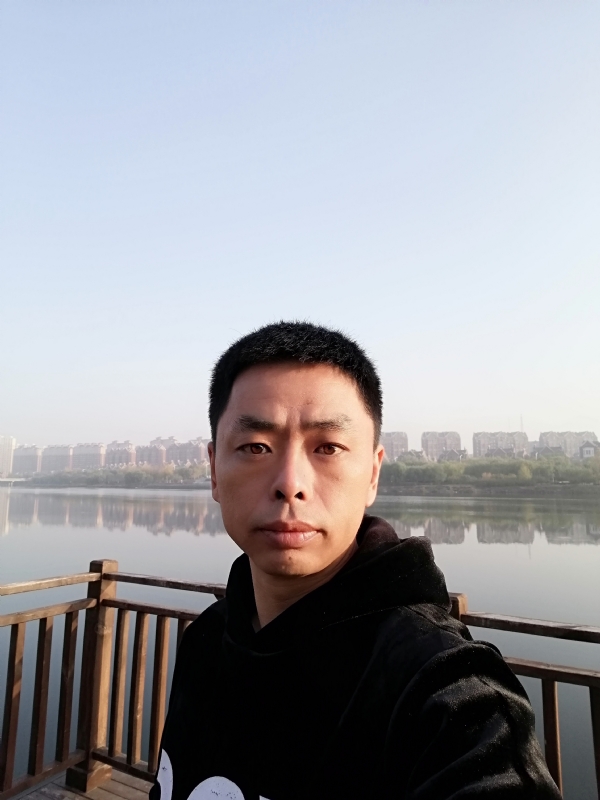 蓝颜的第一张照片--广州相亲服务中心