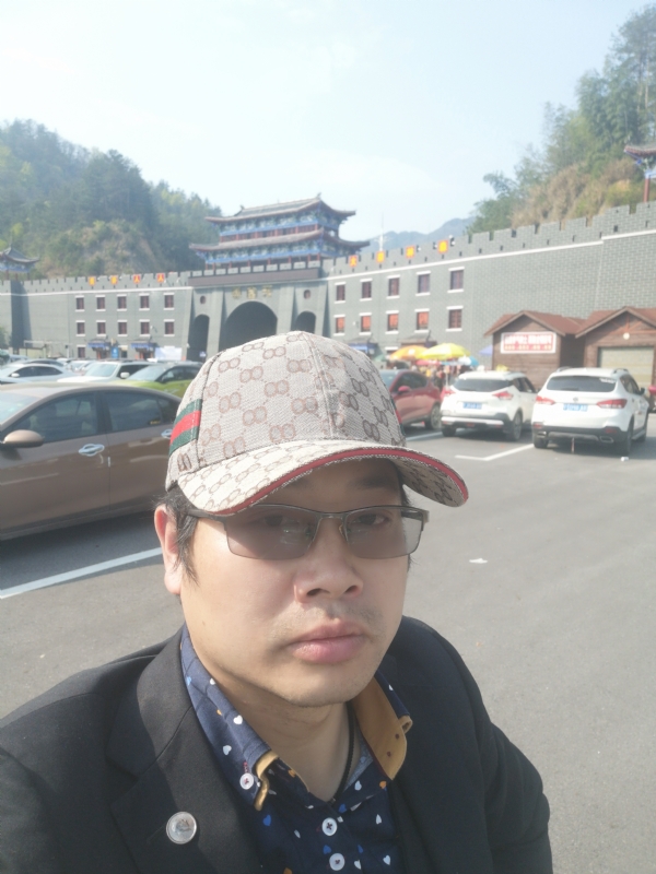 金沧海的第一张照片--广州相亲服务中心