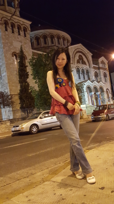 捻花微笑的第二张照片--广州相亲服务中心