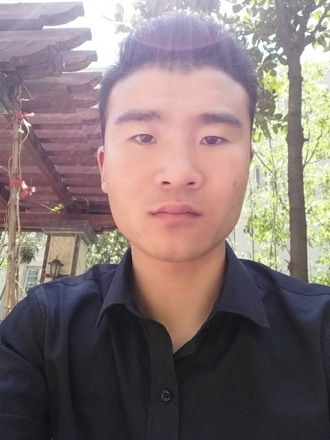 安之若素的第一张照片--广州相亲服务中心
