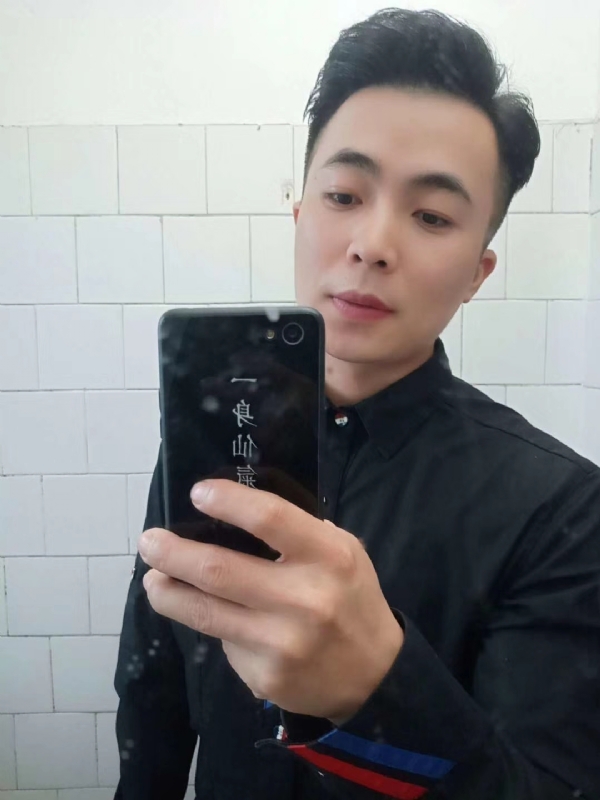 画地为牢的第一张照片--广州相亲服务中心